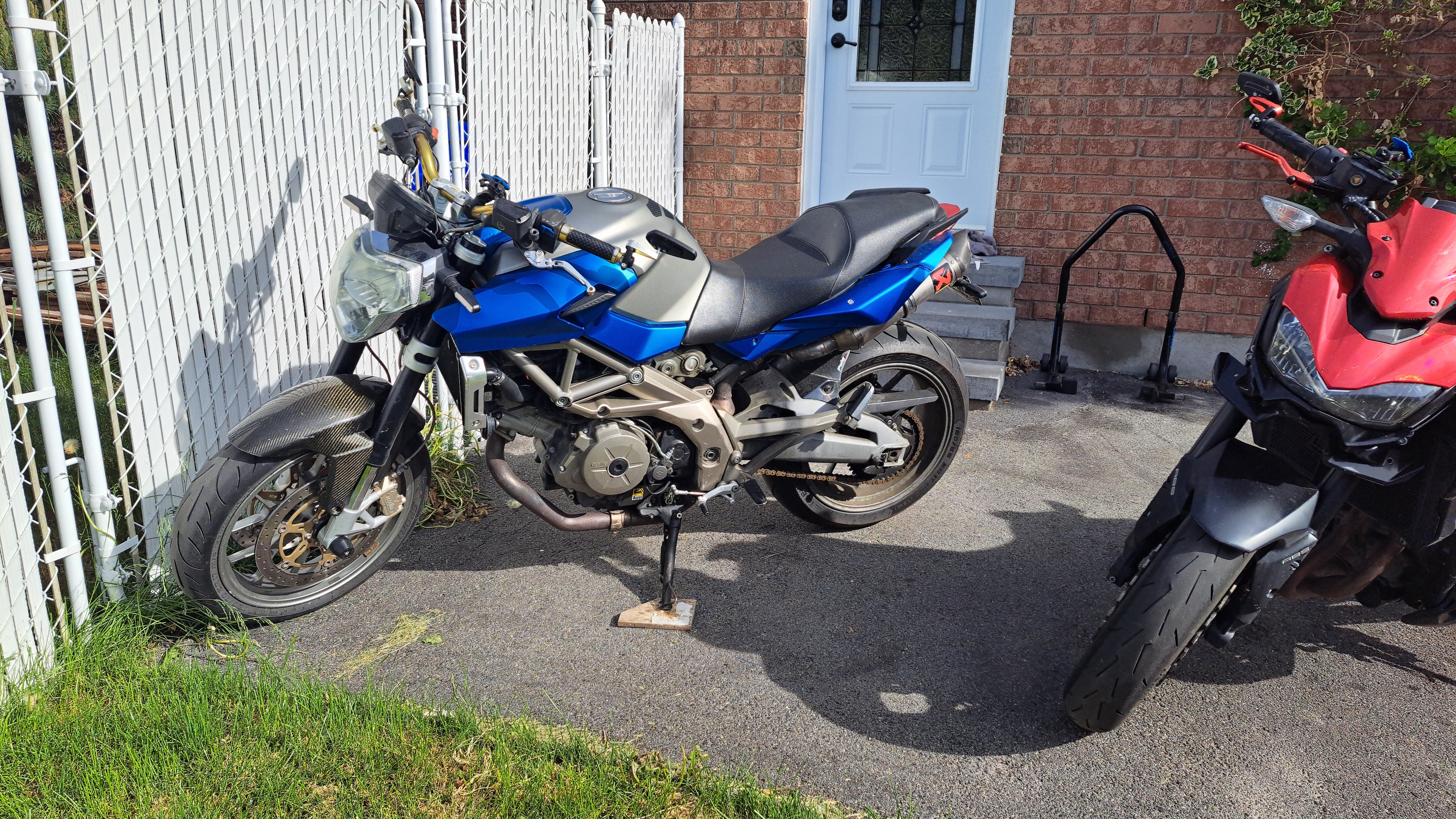 Aprilia Shiver 750